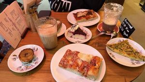   at Life's a Peach in Utrecht