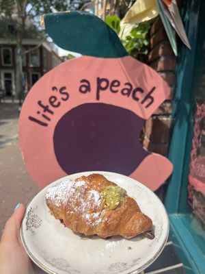   at Life's a Peach in Utrecht