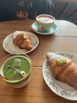   at Life's a Peach in Utrecht