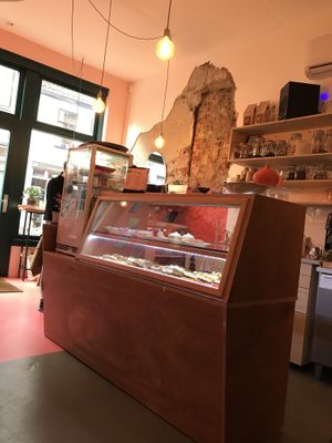 Counter at Life's a Peach in Utrecht