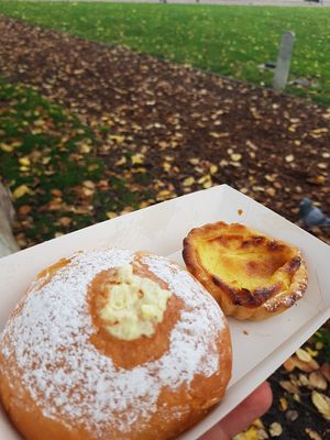 Donut filled with custard and Pastel de Nata at Life's a Peach in Utrecht