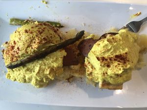 V’eggs Benny at The Modern Vegan in San Diego