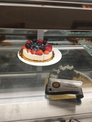 Vegan cheesecake at B-Line Diner in Orlando