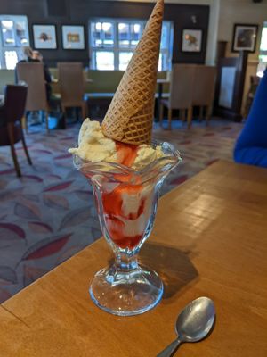 Vegan 'Sundae Best' at The Treble Bob in Barlborough