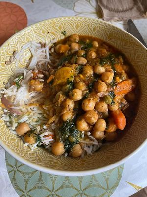 Buddha bowl - I ate the salad and seeds before j remembered to take a photo   at Thyme Out in Dingle