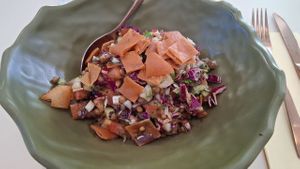 Lentils Fattush salad at Beirut in Valencia