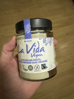 Pâte à tartiner chocolat duo.  at Bio-Planet in Mons