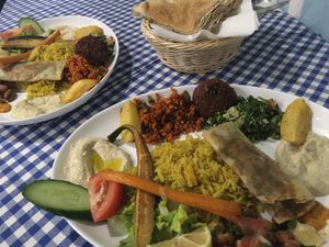 Mix plate with pita bread. at De Lewante in Potsdam