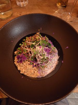 Green curry with peanuts at La Cabane  in Annecy