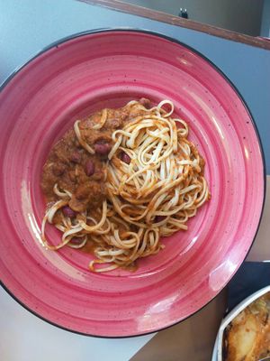 Espagueti boloñesa vegano at Eh Voilà in Valladolid