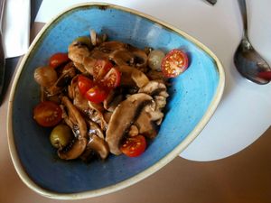 Poke vegano at Eh Voilà in Valladolid