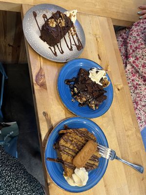 Brownie, chocolate cake & Speculaas cake!  at The Cream in Barcelona