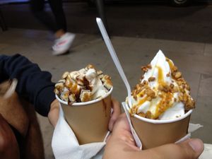 Tiramisu&Caramel flavours (small size) at The Cream in Barcelona