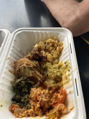 Cold deli  #Veganuary at Down to Earth - Store and Deli in Honolulu