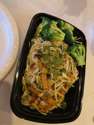 KaukSwe Thoke ( Vegan Top Hit)  at Pa Lian Burmese in Wheaton