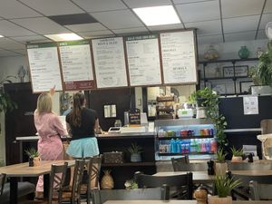 Inside- laidback vibees  at Sea Salt Healthy Kitchen in St Simons