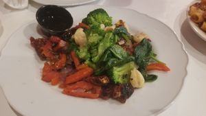 Bring on the portobello at Plant Based Mafia in Palm Beach Gardens