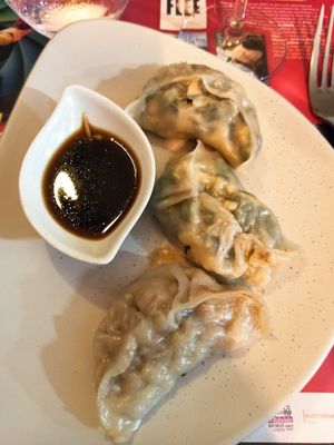 Vegan dumpling at Jasmin in Annecy