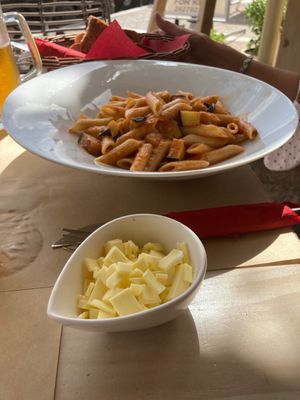 Arrabitta at Meltemi Brunch Cafe in Skiathos