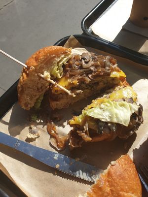 Mayo truffe burger with delicious delicious caramelized onions  at Eat Like Panda in Paris