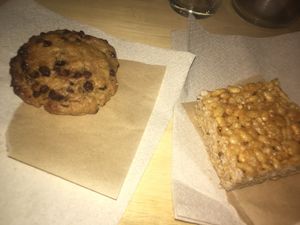 Chocolate chip cookie and rice crispy at Eat Like Panda in Paris