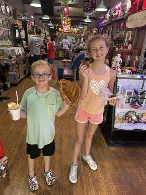   at Zalie Cakes in Hollywood