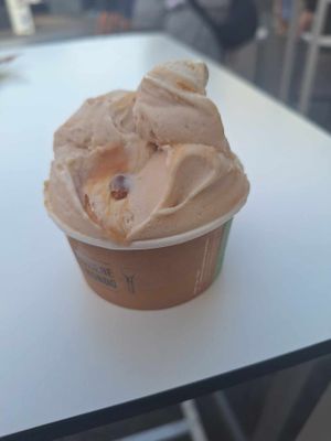  at Gelateria La Romana in Peschiera Del Garda