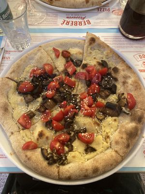 Hummus pizzaa  at Berberè in Florence