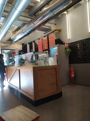 Inside at Wok to Walk in Rome