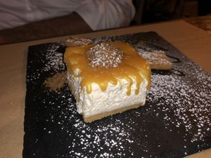 Cheesecake al caramello salato at Cavo Bistrot in Cagliari