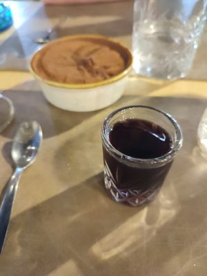 Mirto liquor and tiramisu at Cavo Bistrot in Cagliari