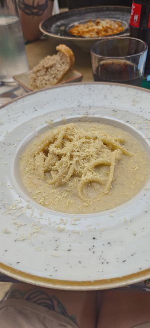Nudeln mit cashew Käse Soße at Cavo Bistrot in Cagliari