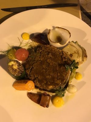 Lentilha burger at Cavo Bistrot in Cagliari