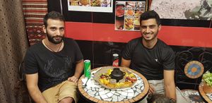 טעימה להם המנהה מיוחדת שלנו  עם הבירות המיוחדות שלנו תבואו גם אתם לטעום♥️ at Injera in Herzliya