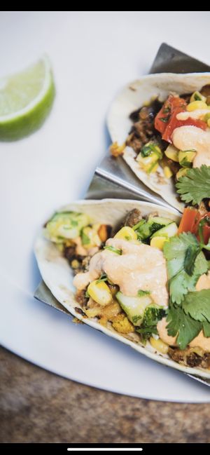 “Dos Tacos” at Dirt in Arlington