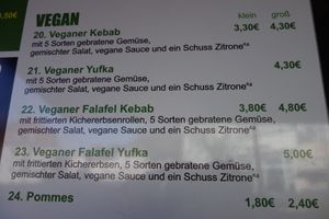 The vegan menu at Berliner Gemüse Döner in Saarbrucken