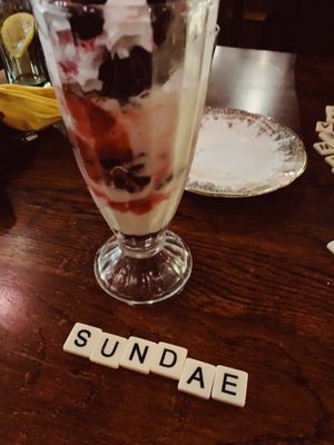 Sundae at Cosmic Kitchen in Plymouth
