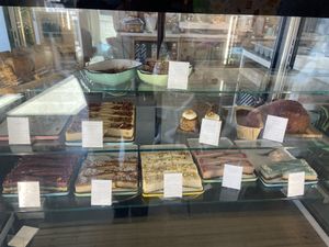 Pies and cakes  at Klein Geluk Ontbijt in Heemskerk
