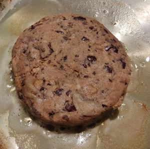 Champignon zwarte bonen burger 😍 at Klein Geluk Ontbijt in Heemskerk