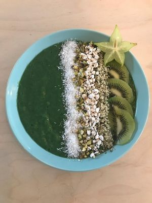 vegan, glutenvrij geraffineerde suikervrij - Klein Geluk ontbijt en lunch at Klein Geluk Ontbijt in Heemskerk