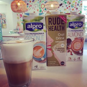 vegan, glutenvrij geraffineerde suikervrij - Klein Geluk ontbijt en lunch at Klein Geluk Ontbijt in Heemskerk