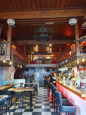 Interior of the restaurant at Pantarei in Aegina