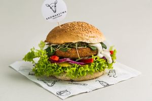 Vegan Burger at Krowarzywa in Poznan