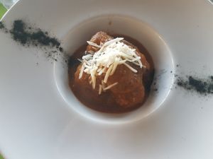 Meatballs in homemade sauce at Mandrágora  in Getxo