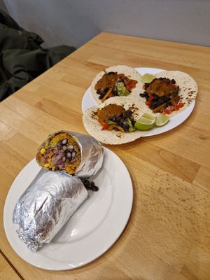 Tacos et Burrito at Taco Rico in Geneva