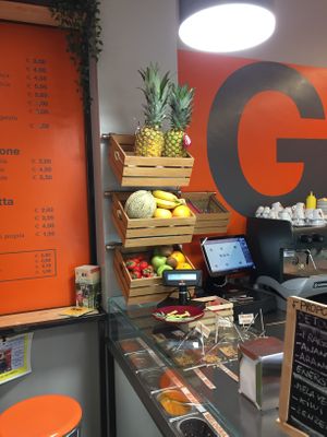 Frullati e granite at Gelato Pazzo in Aosta