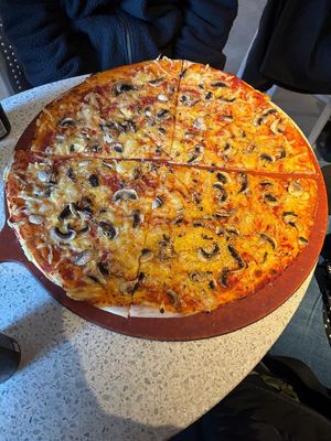 Vegan mushroom Pizza at Slice of New York in Stockholm