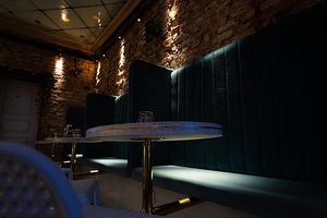 Here's the fabulous interior and decoration of Slice Of New York.
 at Slice of New York in Stockholm