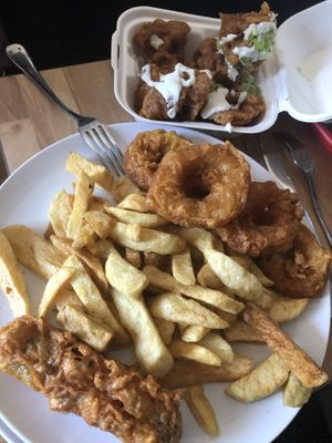 Garlic mushrooms in the box  at JJ's Vish & Chips in Leeds