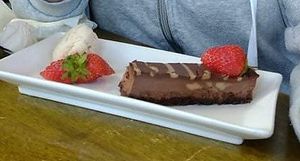 Vegan cheesecake and ice cream! Delicious at The Cod and Lobster in Staithes